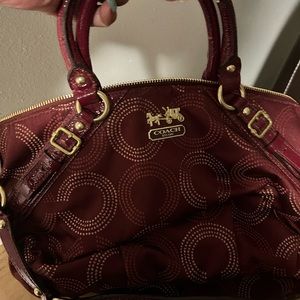 Vintage small coach bag. Gently used. Burgundy color. Non Smoker